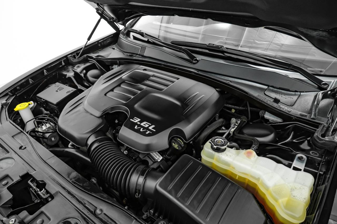 2022 Chrysler 300 TOURING LEATHER SEATS REAR CAMERA KEYLESS START BLUETOOTH POWER DRIVER SEAT Carrollton TX