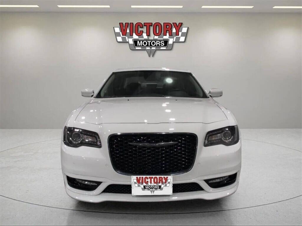 2022 Chrysler 300 Touring Royal Oak MI