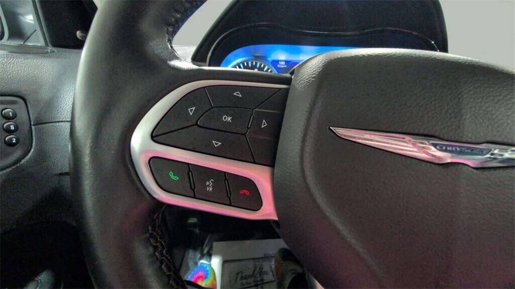 2022 Chrysler 300 Touring Royal Oak MI