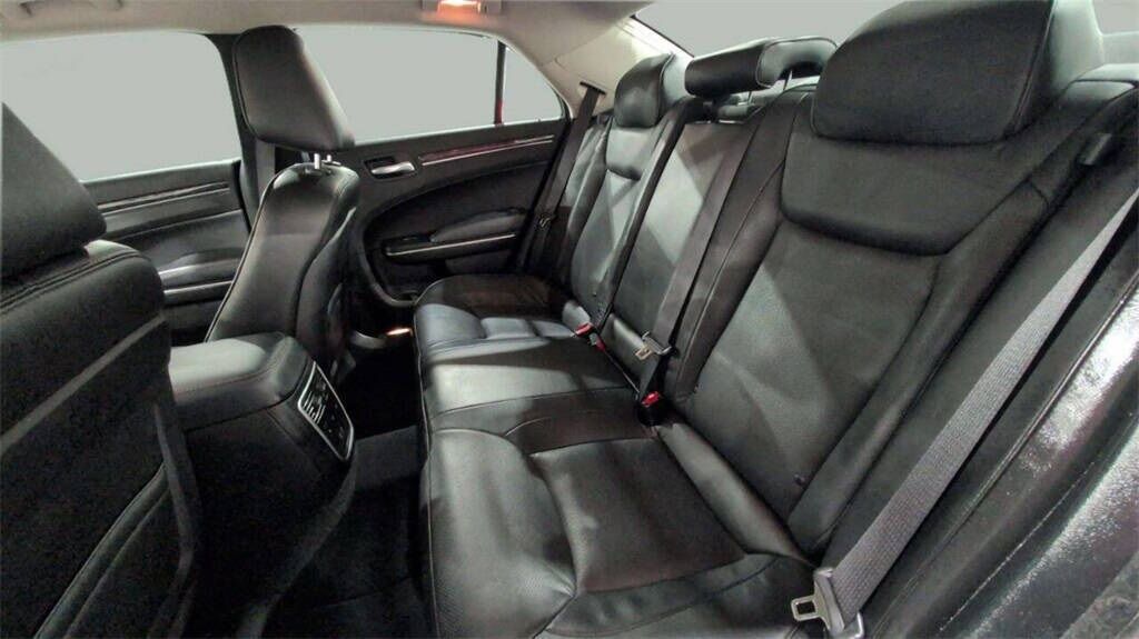 2022 Chrysler 300 Touring Royal Oak MI