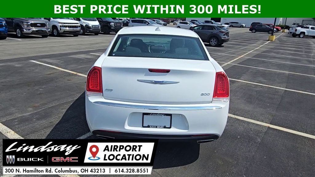 2022 Chrysler 300 Touring Columbus OH