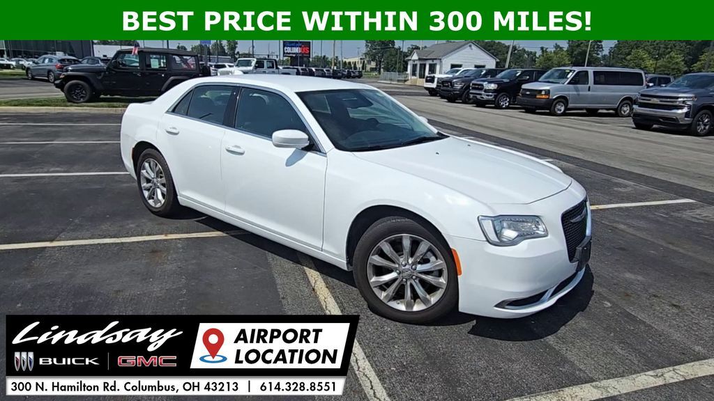 2022 Chrysler 300 Touring Columbus OH