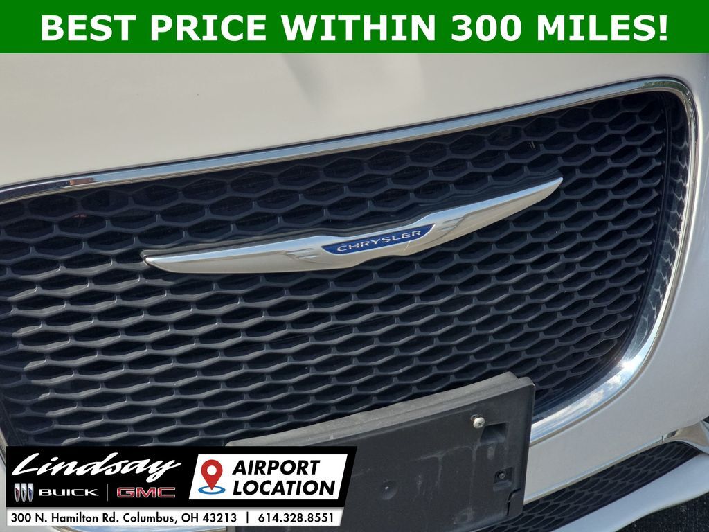 2022 Chrysler 300 Touring Columbus OH
