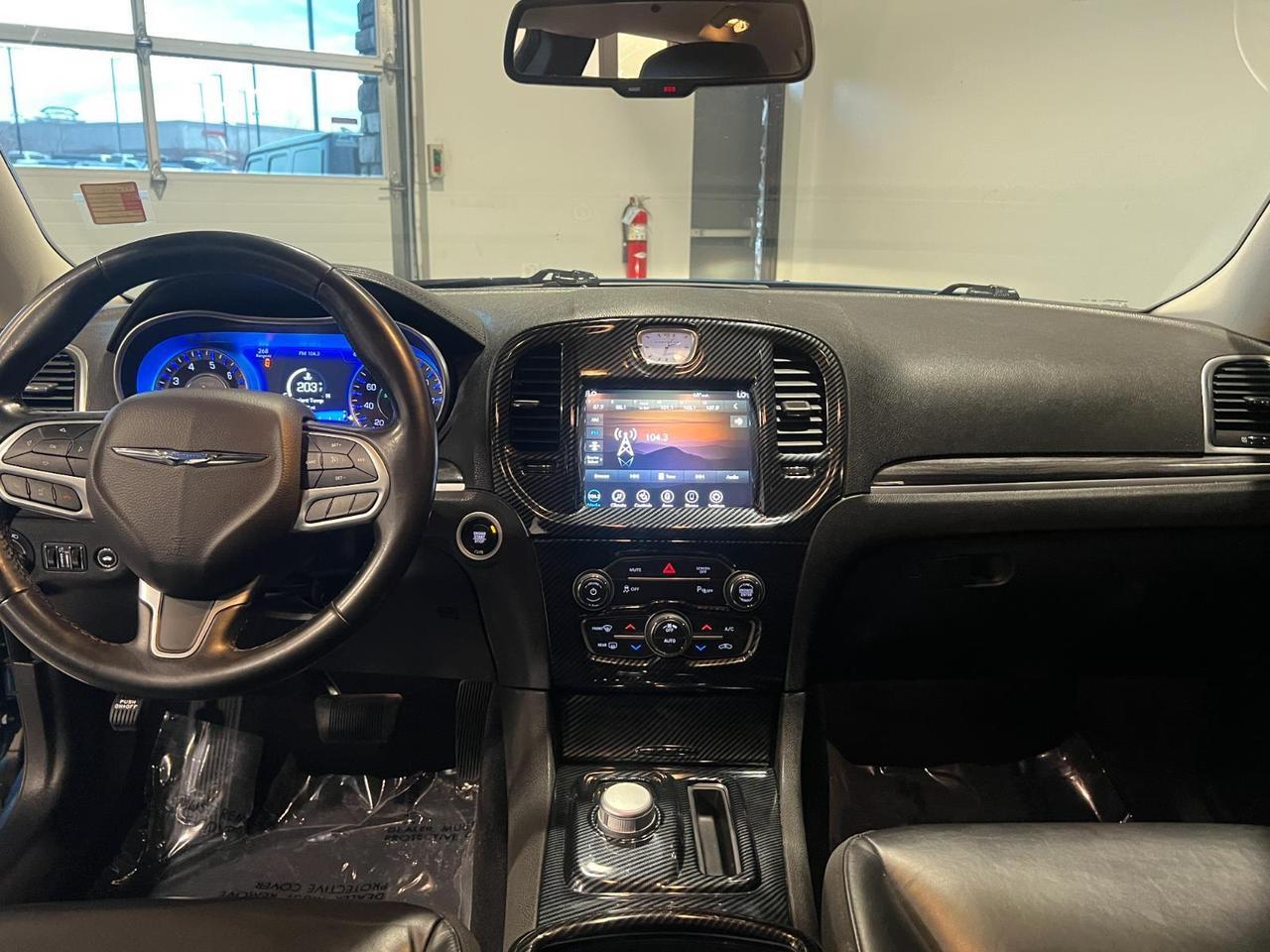 2022 Chrysler 300 Touring L Parker CO