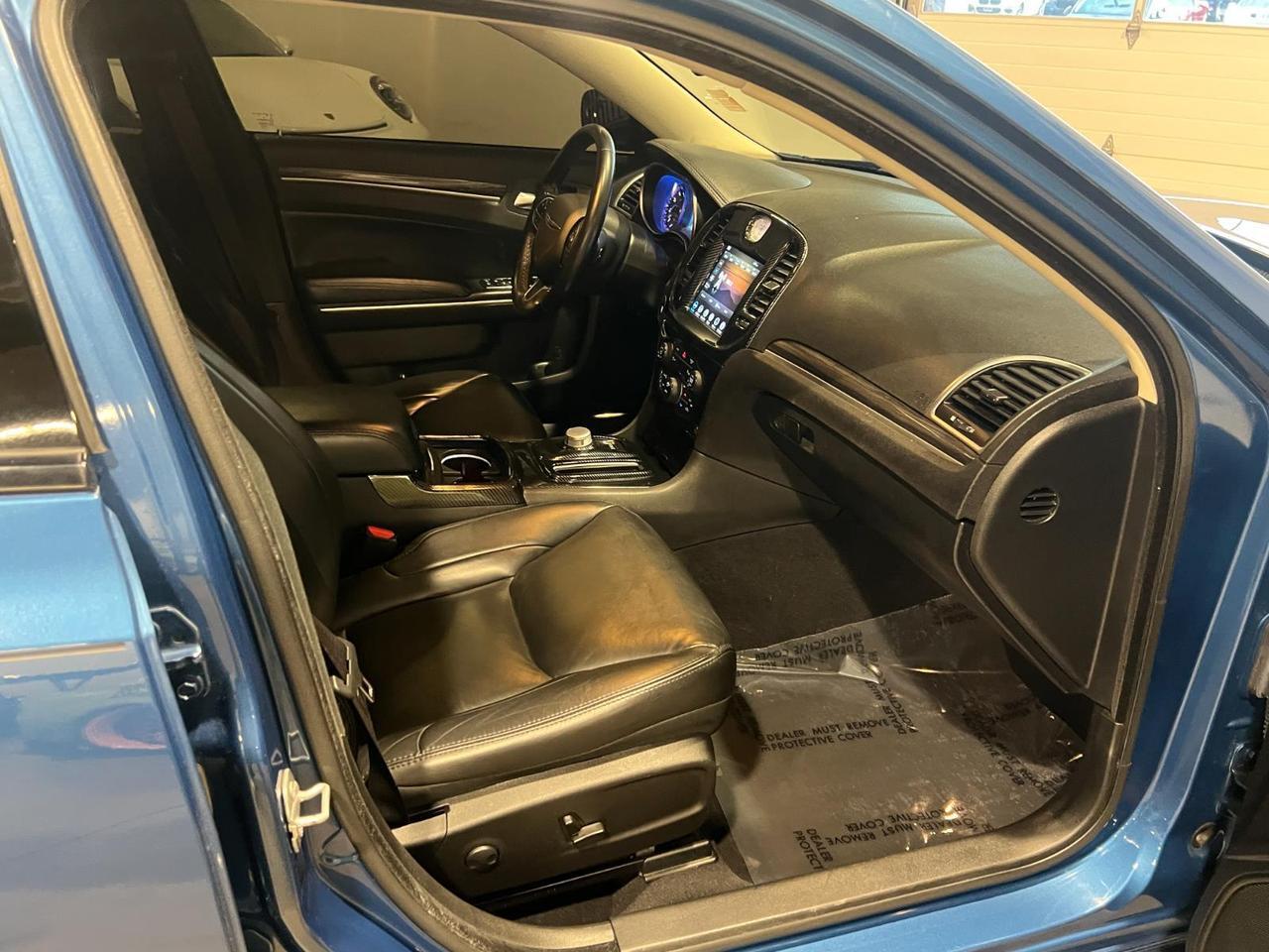 2022 Chrysler 300 Touring L Parker CO