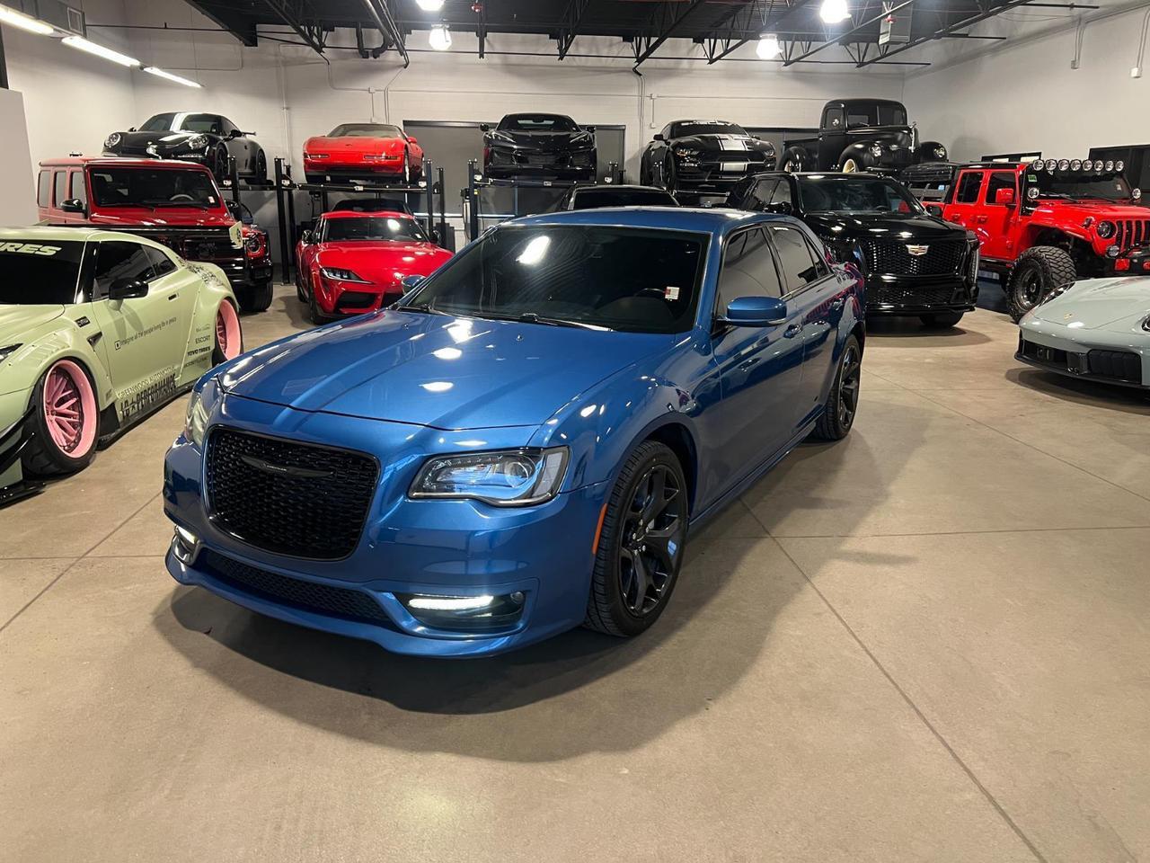 2022 Chrysler 300 Touring L Parker CO