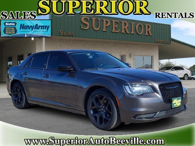 2022 Chrysler 300 Touring RWD