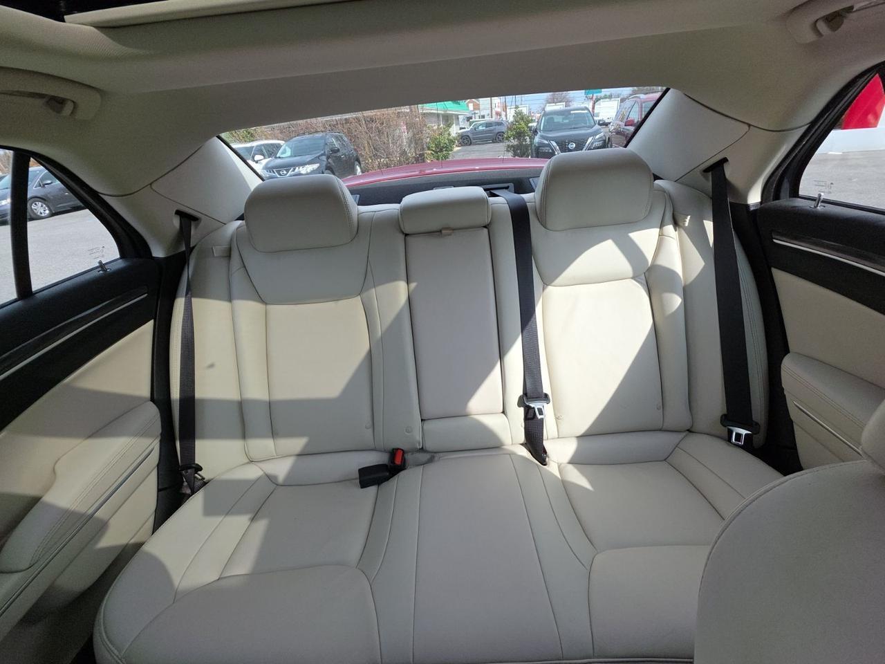 2022 Chrysler 300 Touring Glen Burnie MD