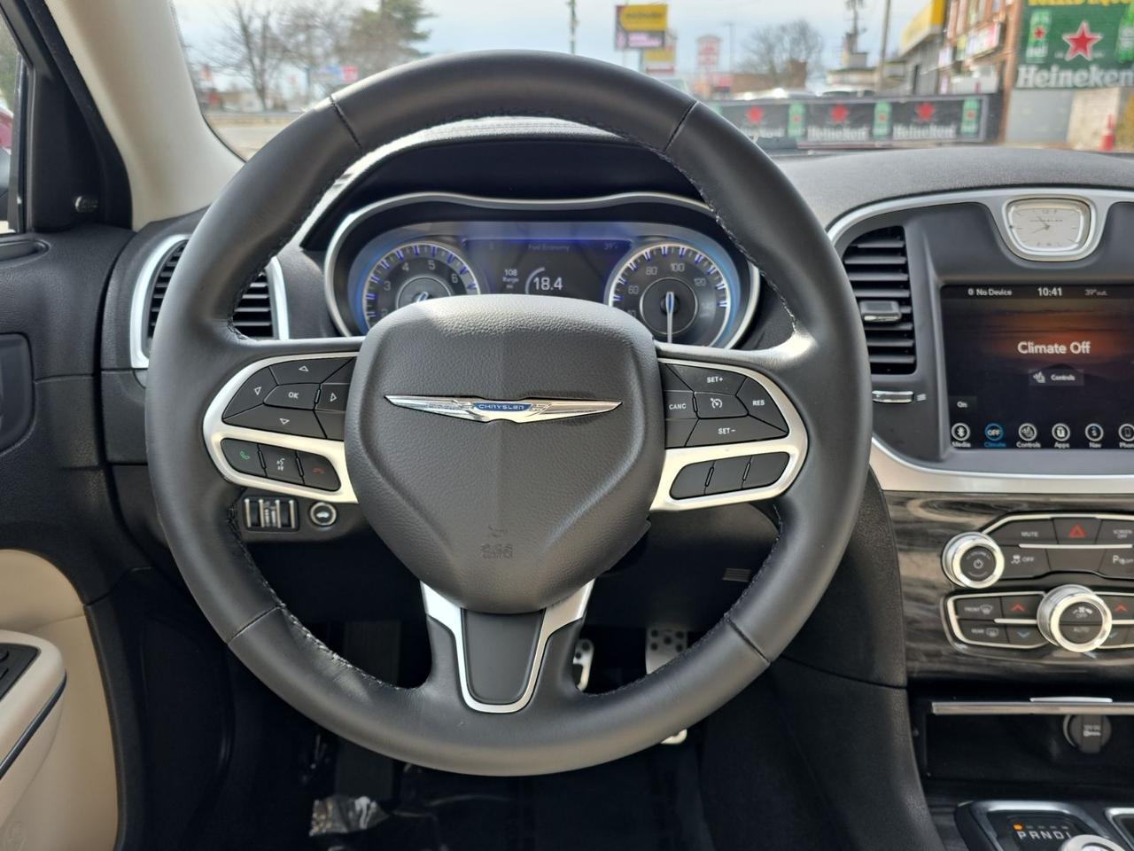 2022 Chrysler 300 Touring Glen Burnie MD