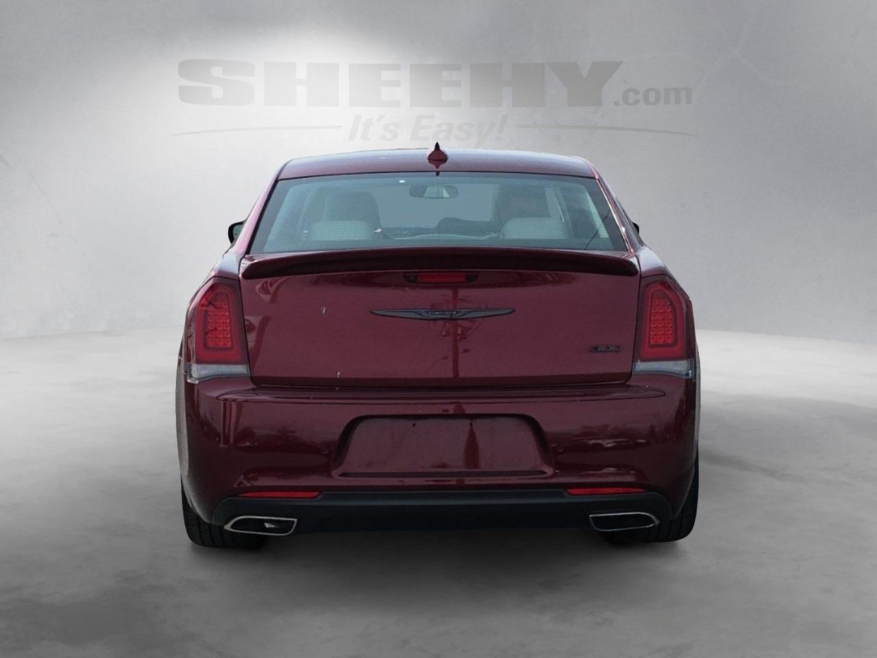 2022 Chrysler 300 Touring Glen Burnie MD