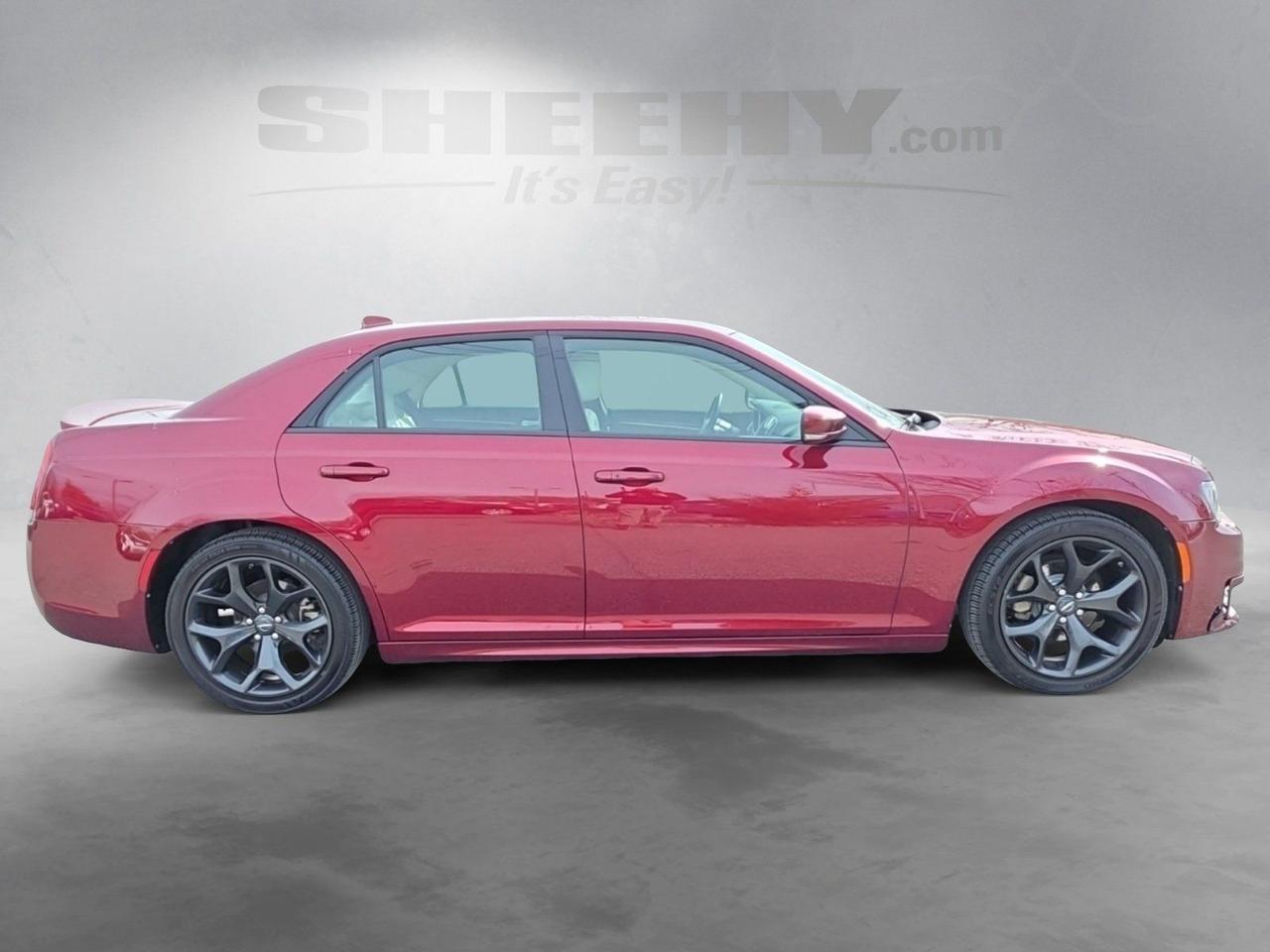 2022 Chrysler 300 Touring Glen Burnie MD