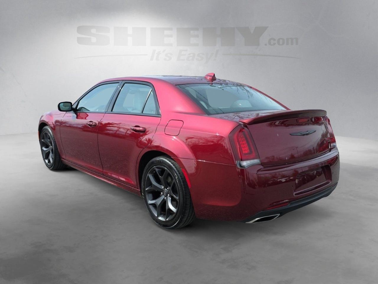2022 Chrysler 300 Touring Glen Burnie MD