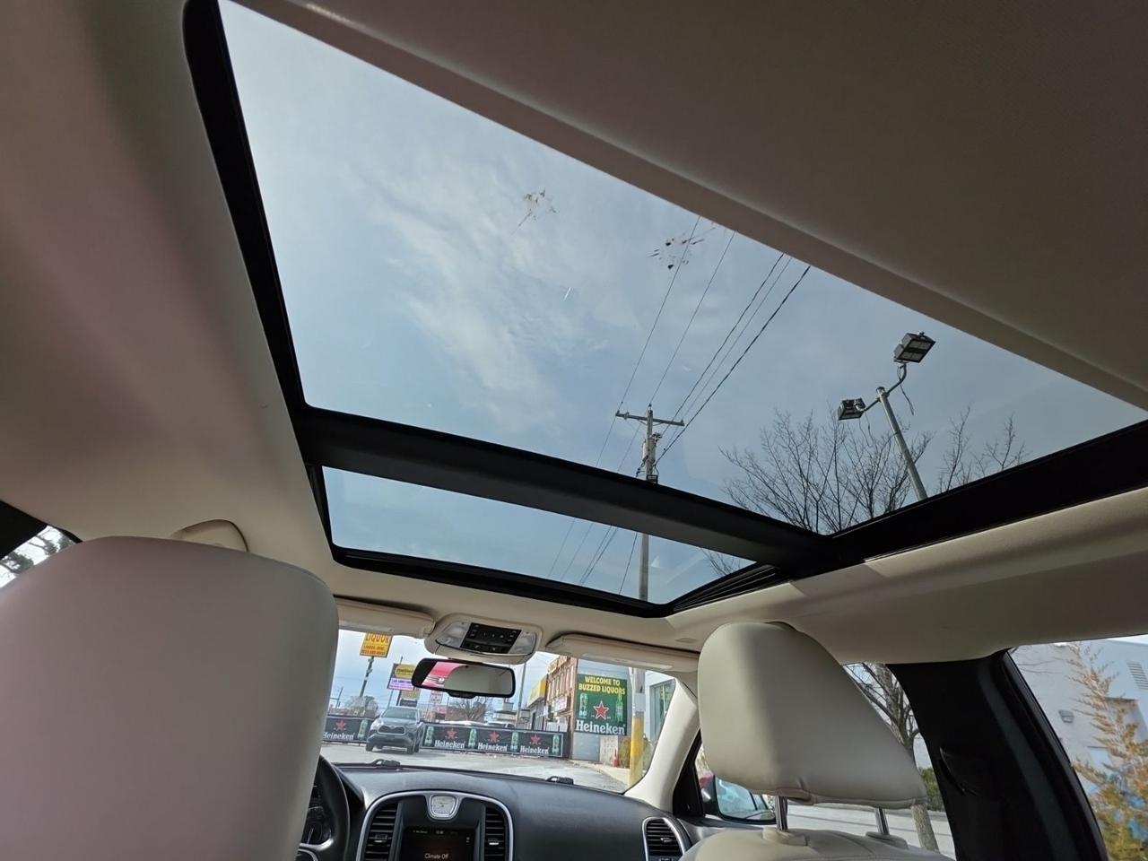 2022 Chrysler 300 Touring Glen Burnie MD