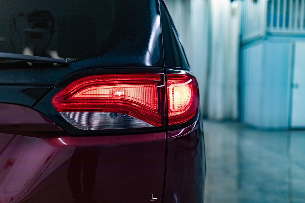 2022 Chrysler Grand Caravan SXT BCam Red Deer AB