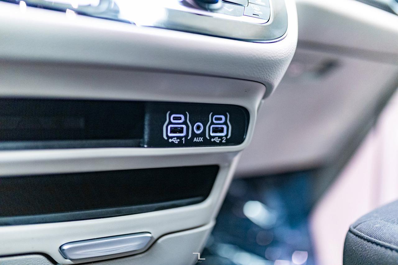 2022 Chrysler Grand Caravan SXT BCam Red Deer AB