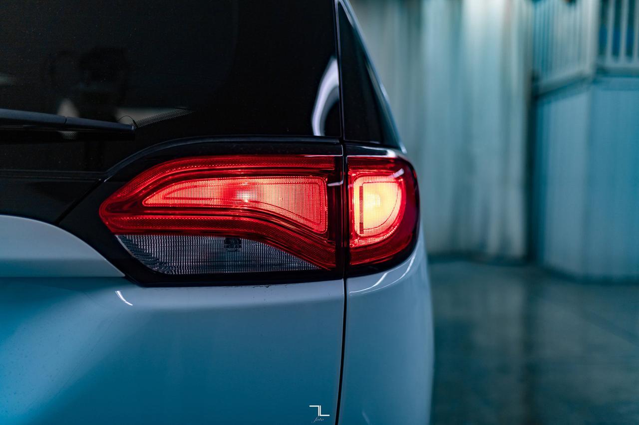 2022 Chrysler Grand Caravan SXT Nav BCam Red Deer AB