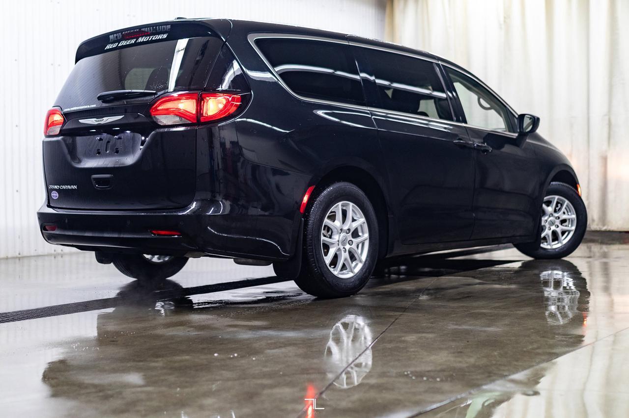 2022 Chrysler Grand Caravan SXT Nav BCam Red Deer AB