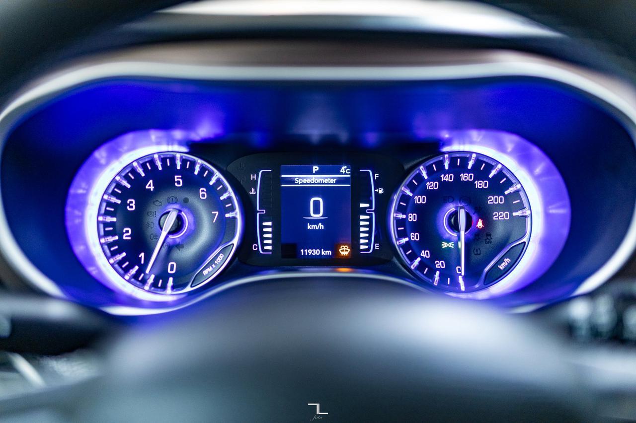 2022 Chrysler Grand Caravan SXT Nav BCam Red Deer AB