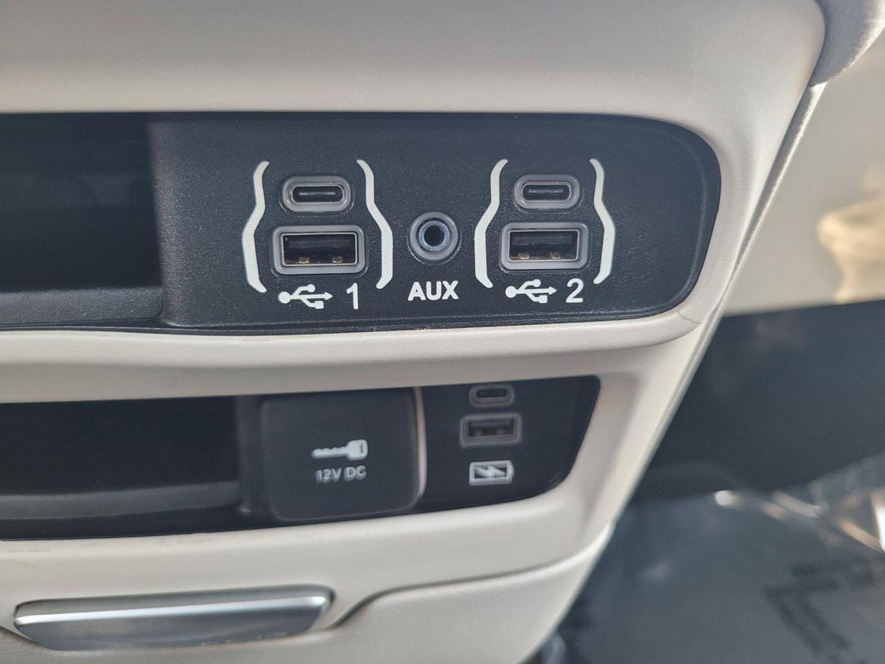 2022 Chrysler PACIFICA TOURING L Roseville CA