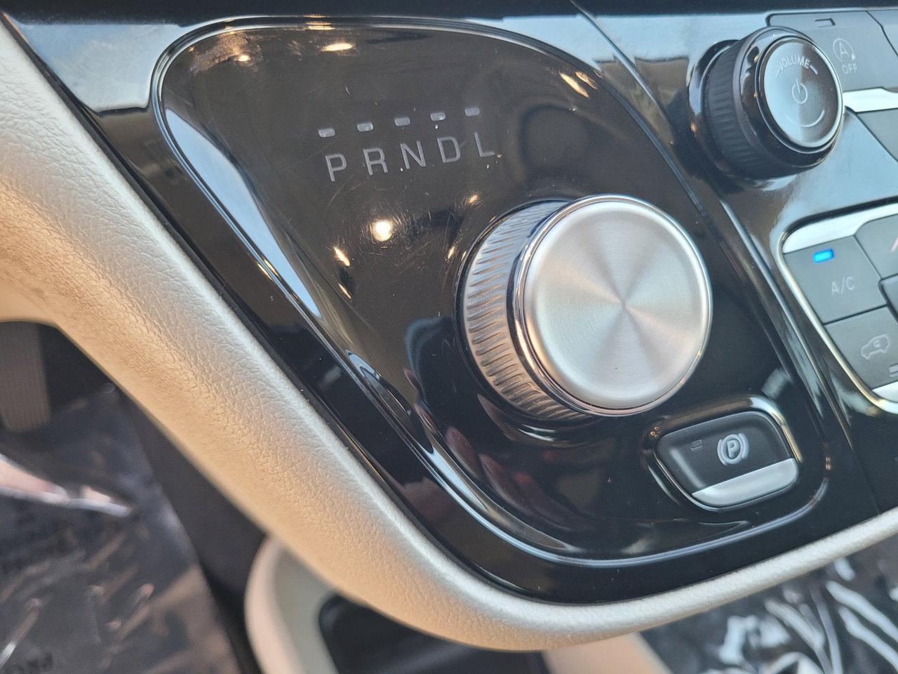 2022 Chrysler PACIFICA TOURING L Roseville CA