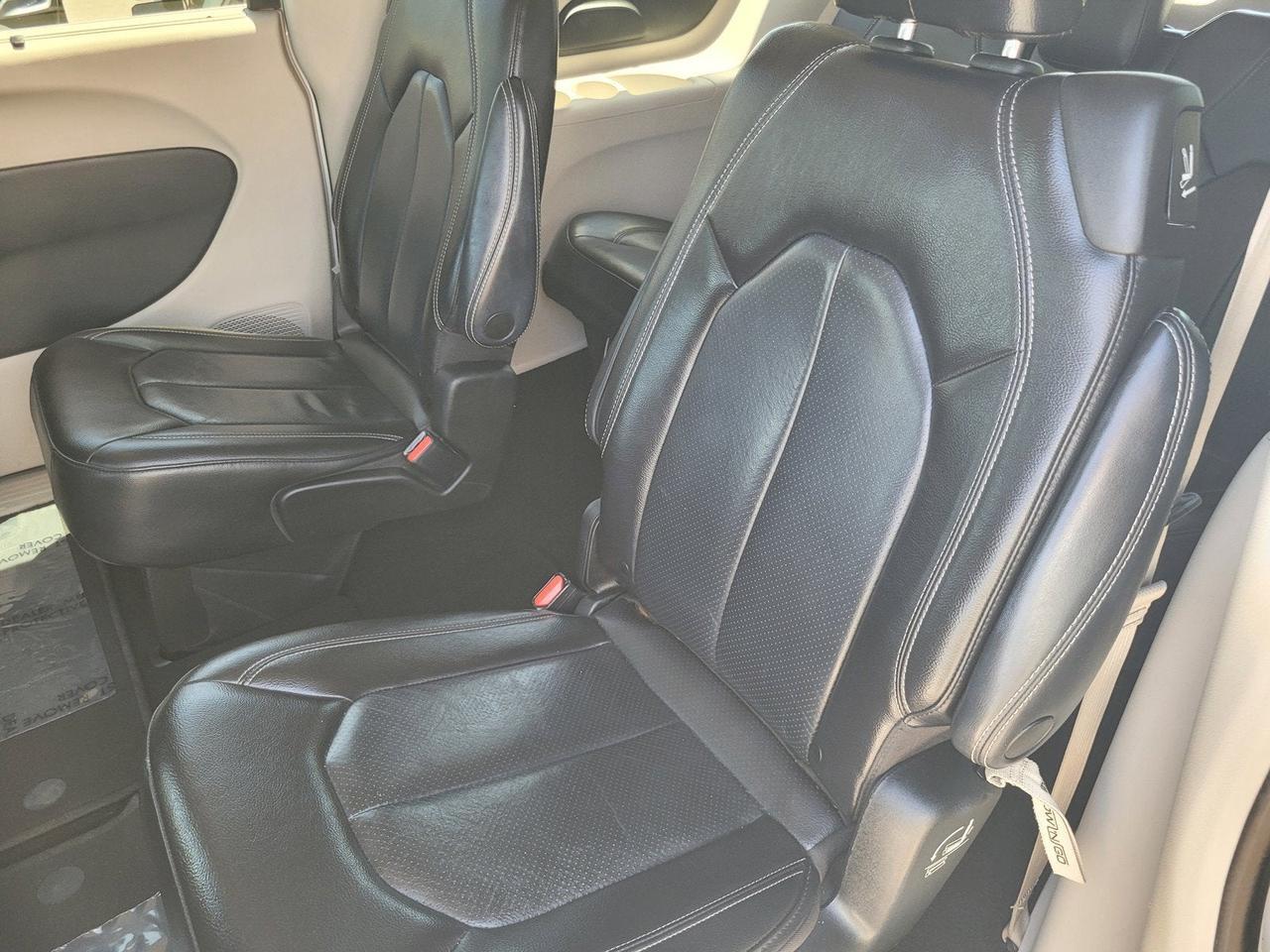 2022 Chrysler PACIFICA TOURING L Roseville CA