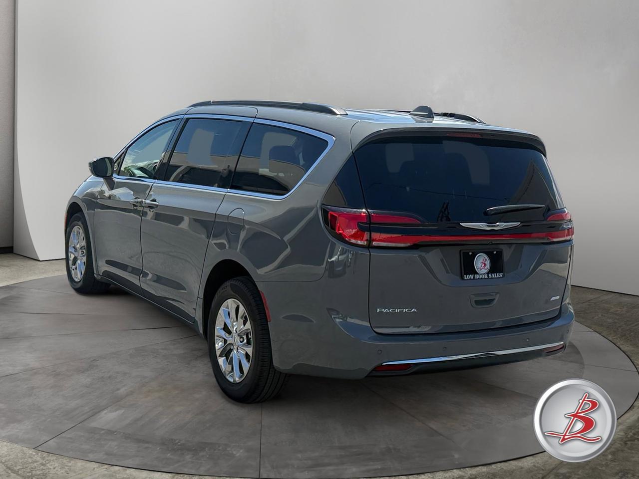 2022 Chrysler PACIFICA Touring L AWD Salt Lake City UT