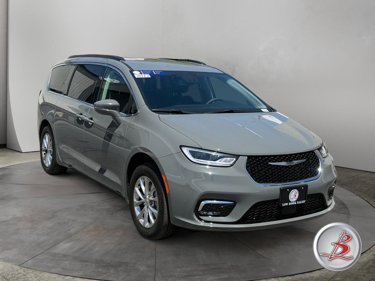 2022 Chrysler PACIFICA Touring L AWD
