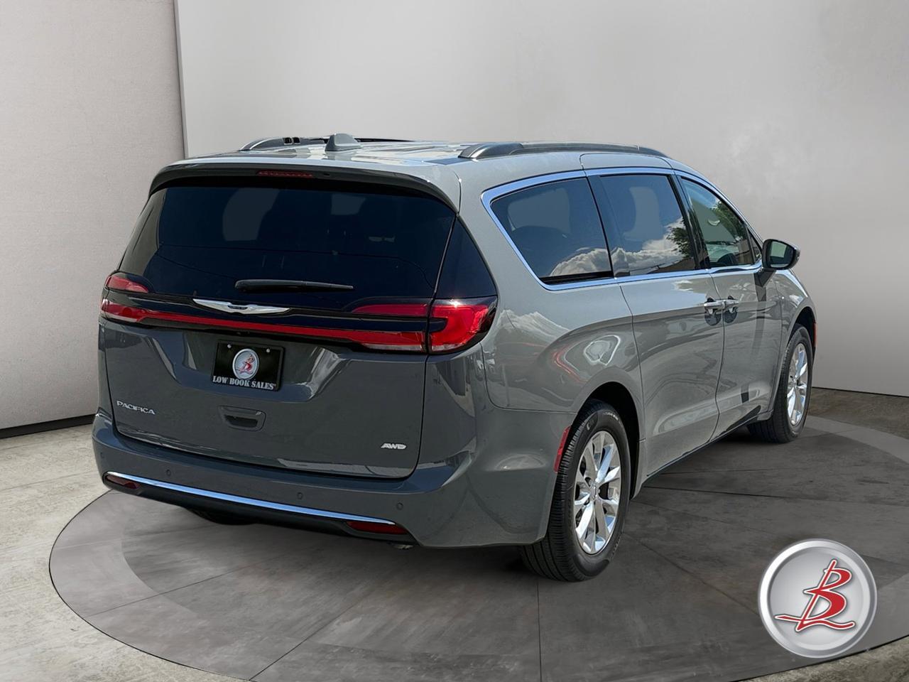 2022 Chrysler PACIFICA Touring L AWD Salt Lake City UT