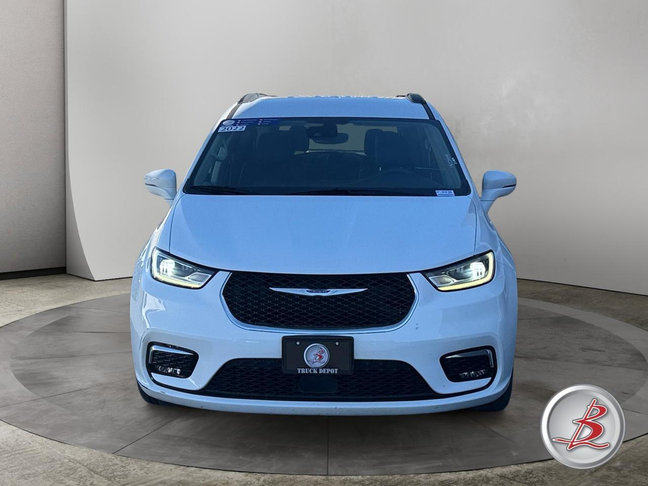 2022 Chrysler PACIFICA Touring L