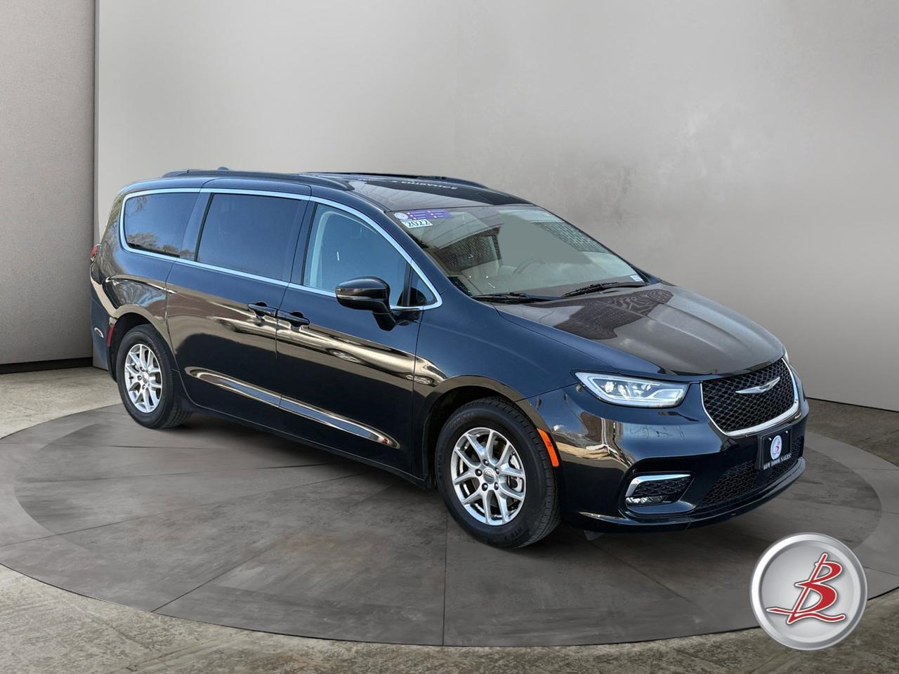 2022 Chrysler PACIFICA Touring L