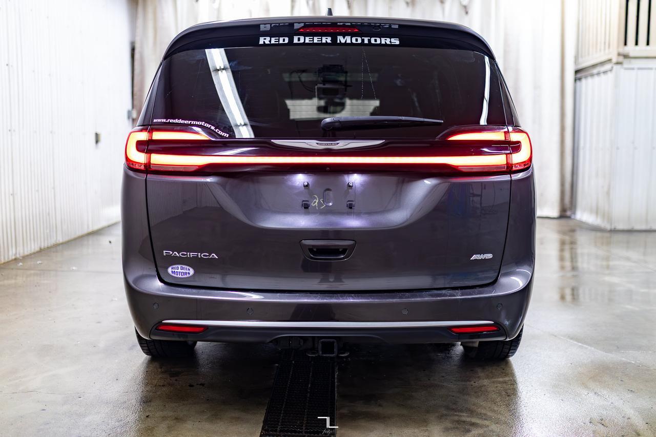 2022 Chrysler Pacifica AWD Pinnacle Leather Roof Nav BCam Red Deer AB
