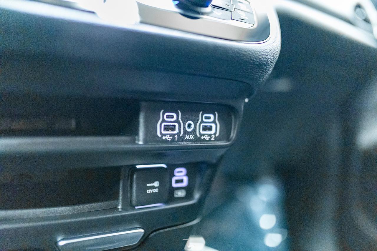 2022 Chrysler Pacifica AWD Touring BCam PSeat Quads Red Deer AB