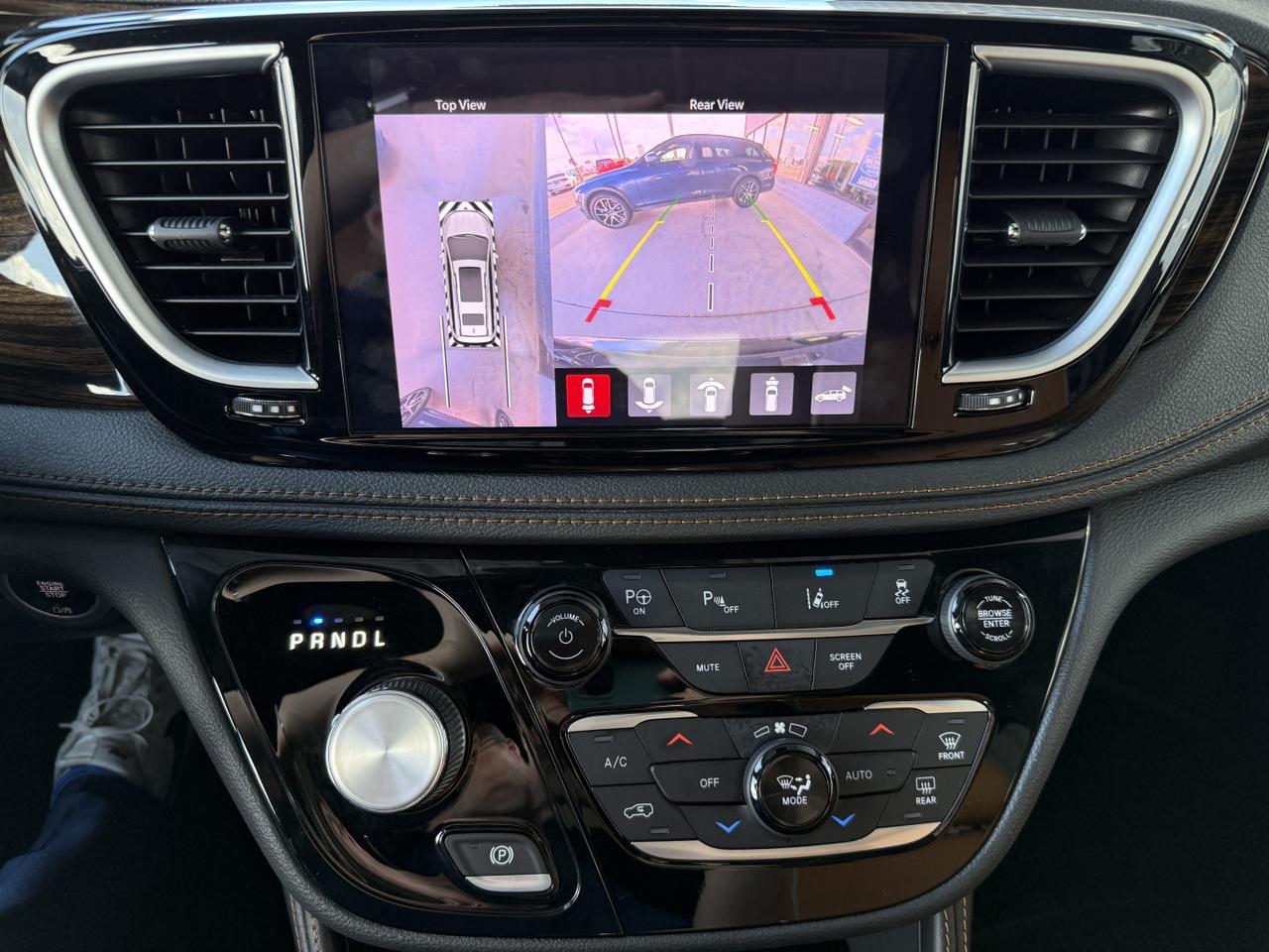 2022 Chrysler Pacifica Hybrid Hybrid Pinnacle Knoxville TN