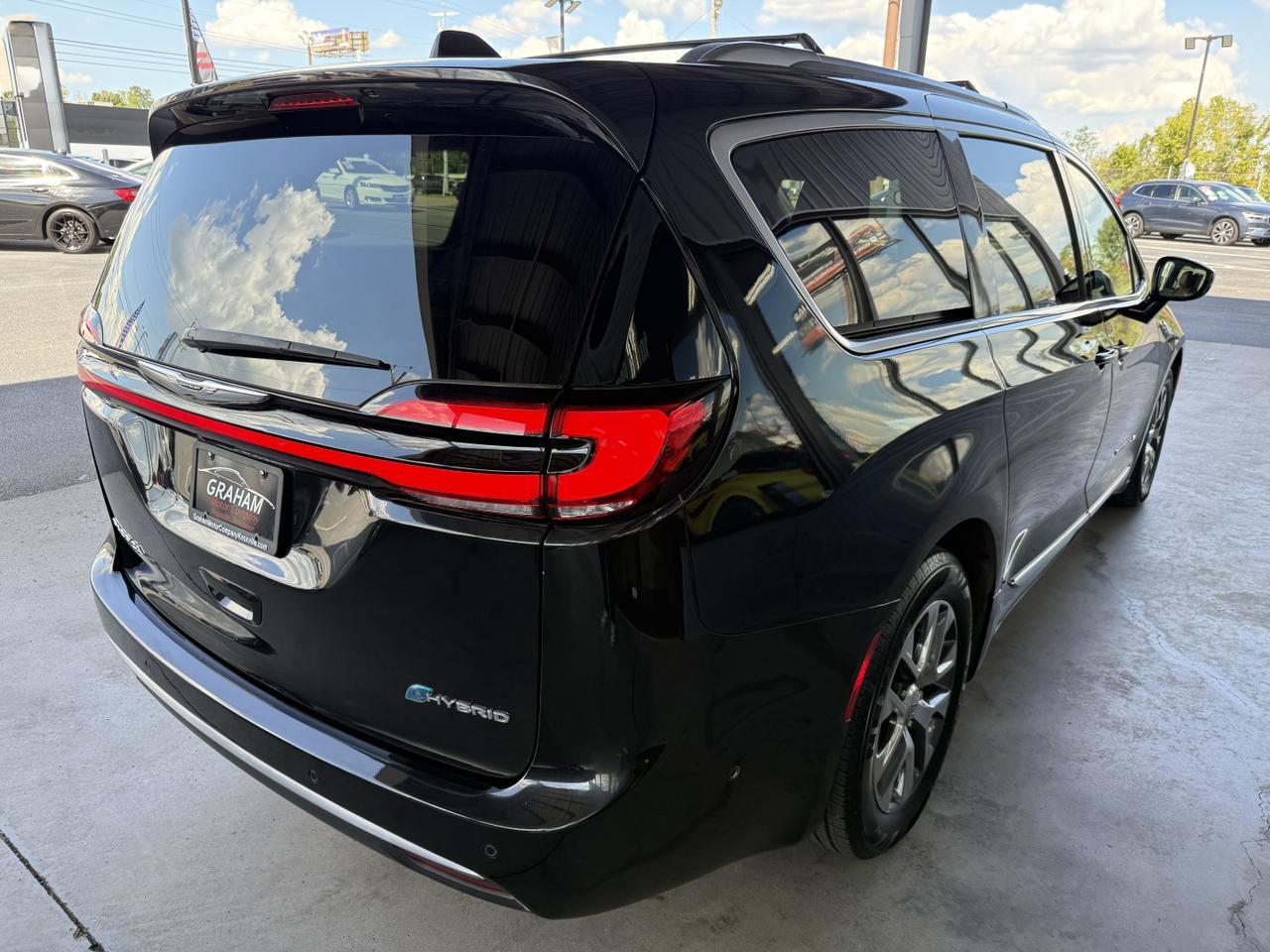 2022 Chrysler Pacifica Hybrid Hybrid Pinnacle Knoxville TN