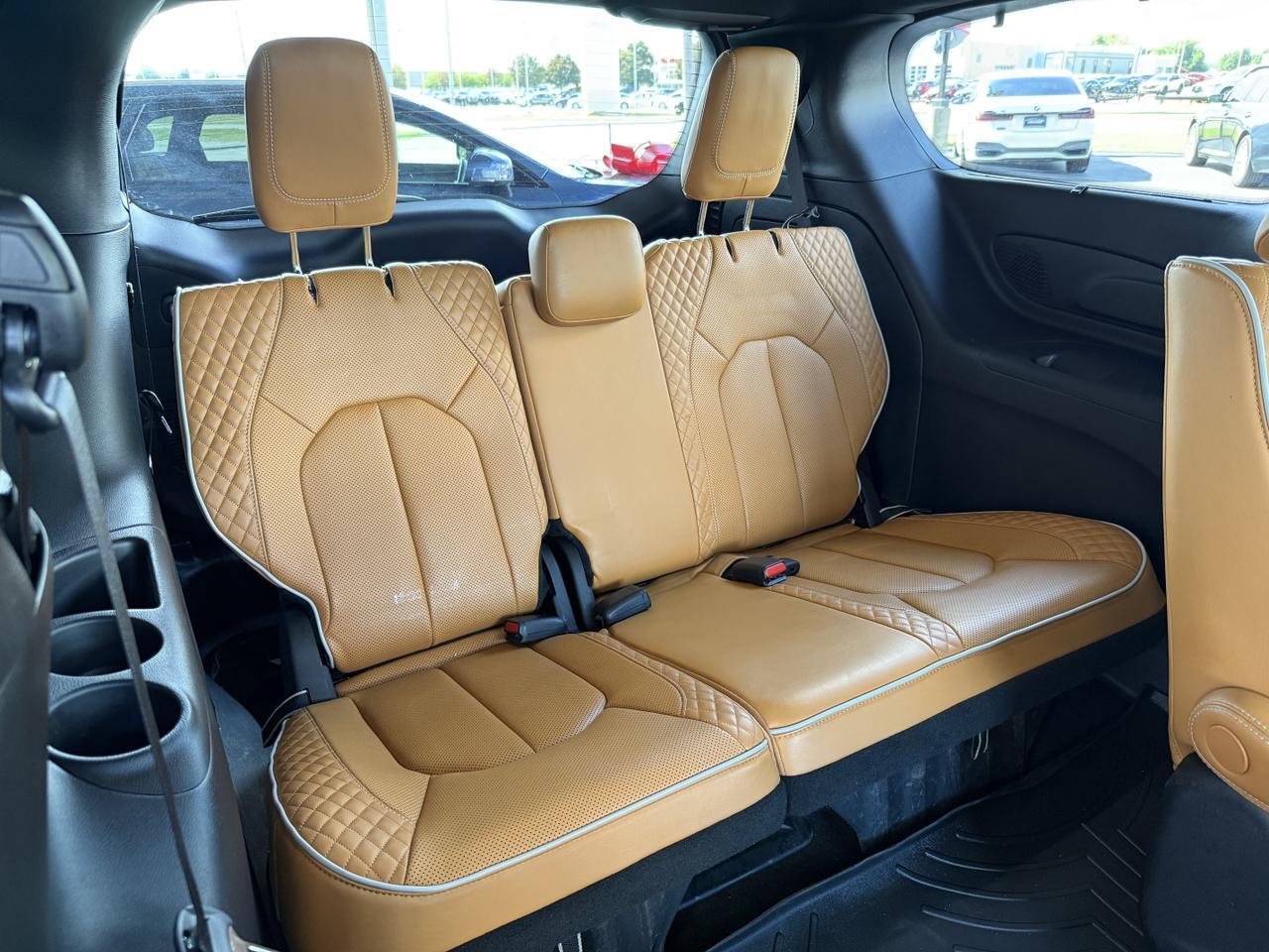 2022 Chrysler Pacifica Hybrid Hybrid Pinnacle Knoxville TN