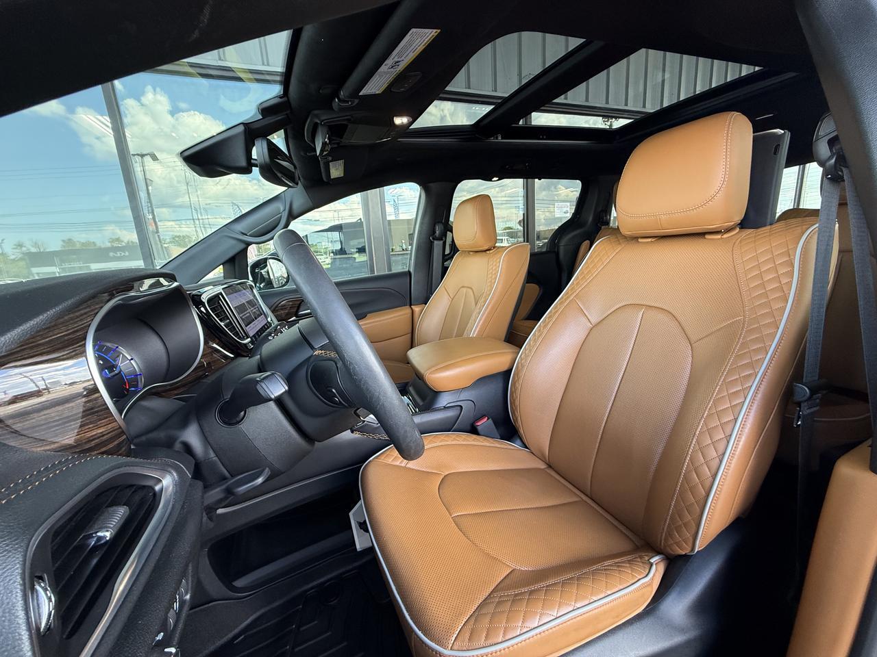 2022 Chrysler Pacifica Hybrid Hybrid Pinnacle Knoxville TN
