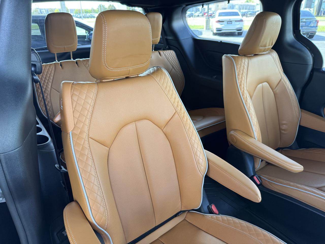 2022 Chrysler Pacifica Hybrid Hybrid Pinnacle Knoxville TN