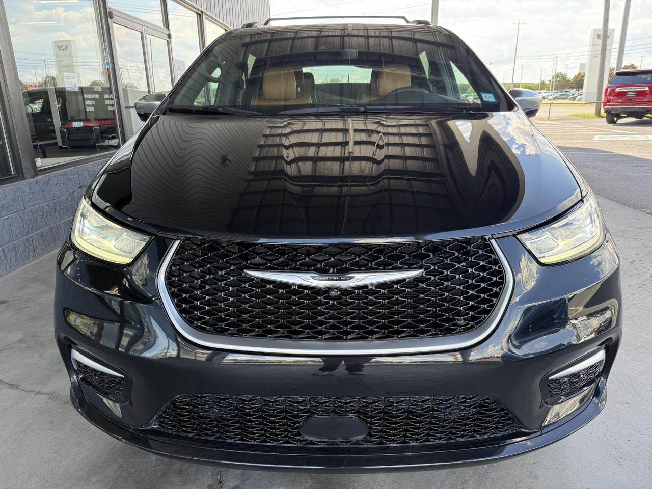 2022 Chrysler Pacifica Hybrid Hybrid Pinnacle Knoxville TN