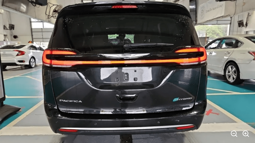 2022 Chrysler Pacifica Hybrid Hybrid Pinnacle Knoxville TN