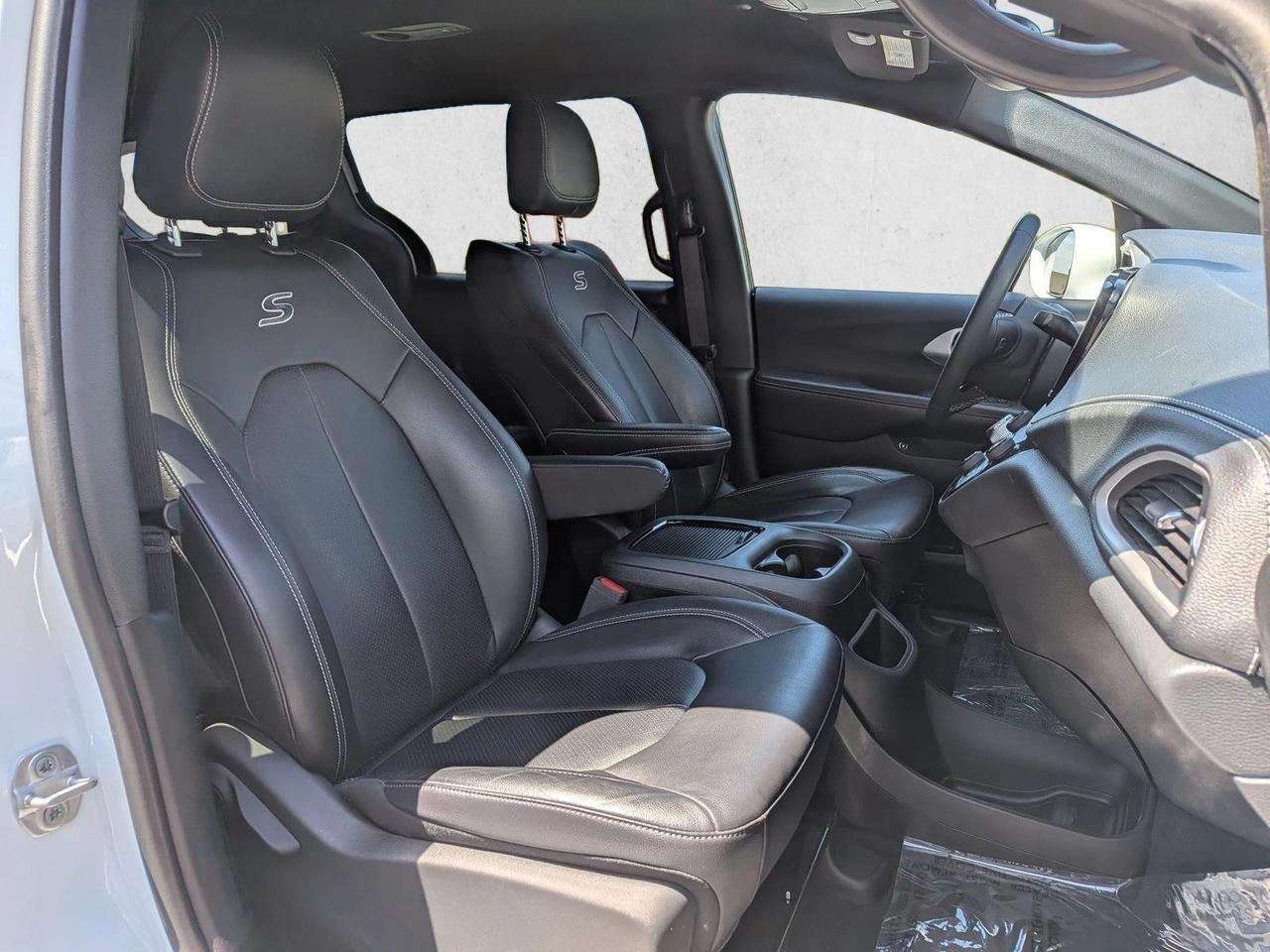 2022 Chrysler Pacifica Hybrid Touring L Roseville CA