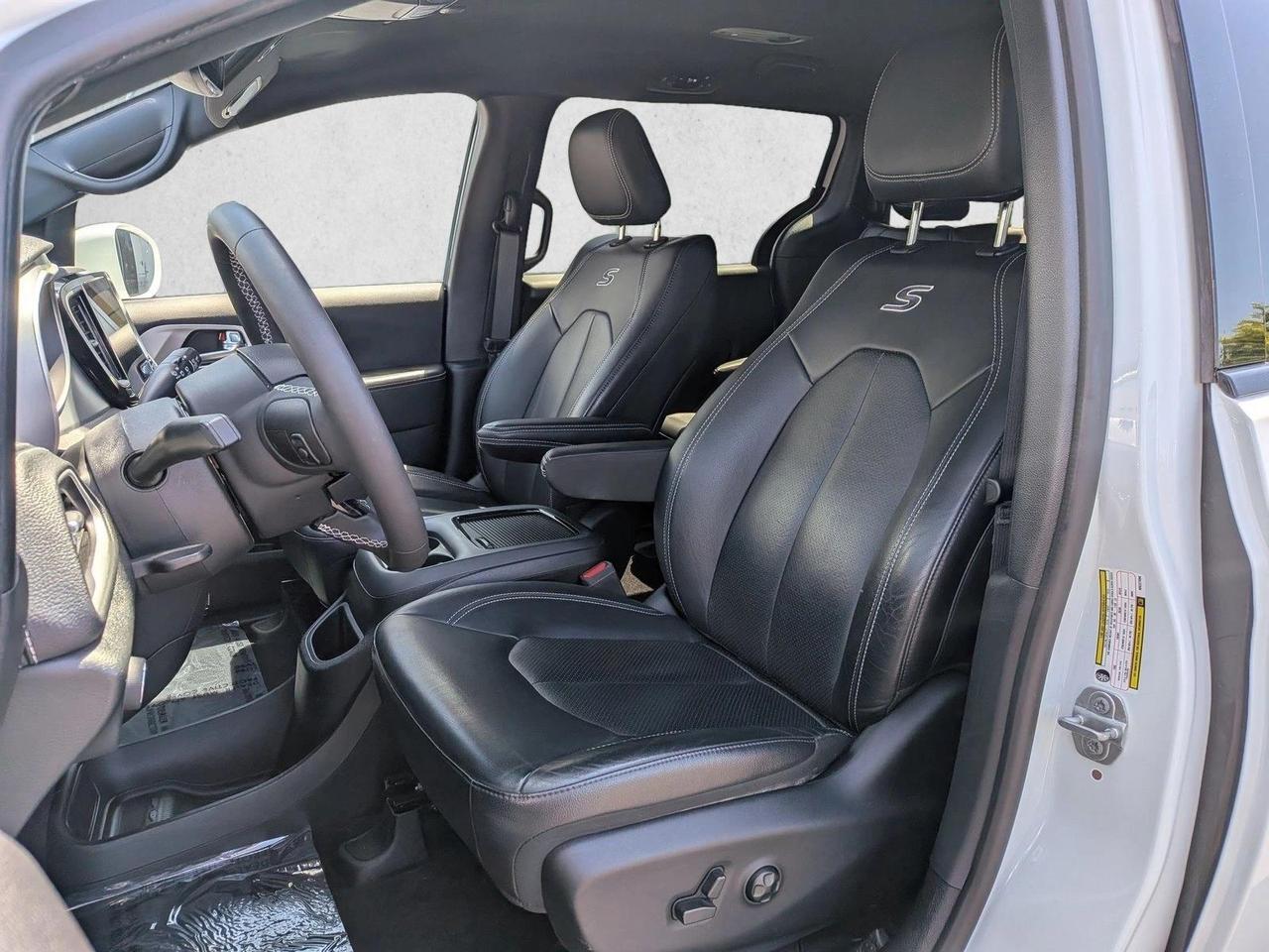 2022 Chrysler Pacifica Hybrid Touring L Roseville CA