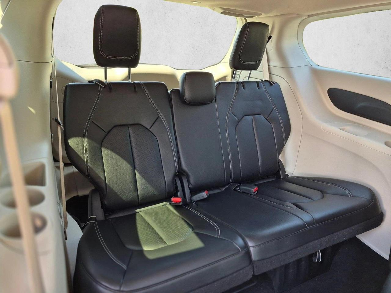 2022 Chrysler Pacifica Hybrid Touring L Roseville CA