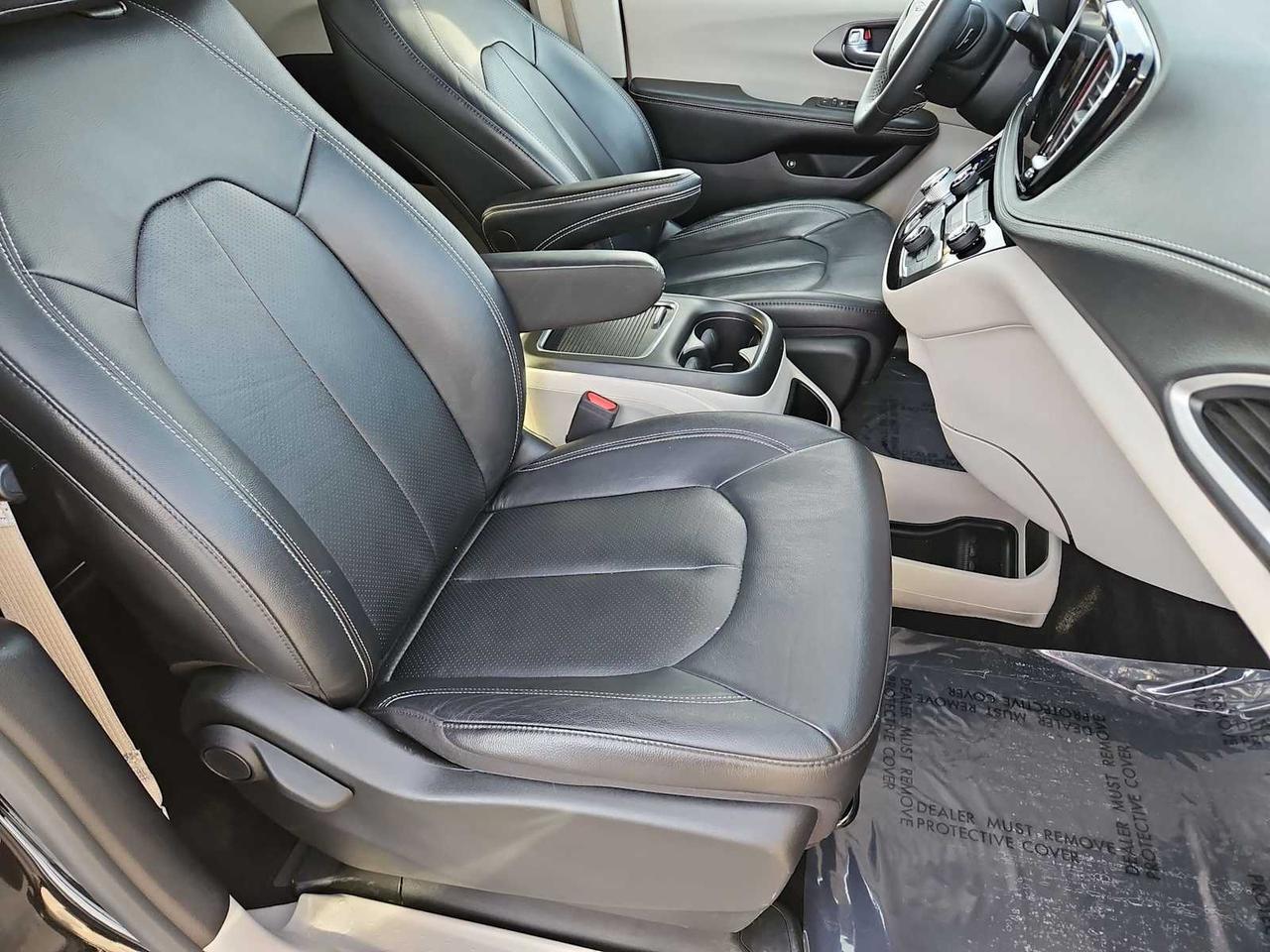 2022 Chrysler Pacifica Hybrid Touring L Irving TX