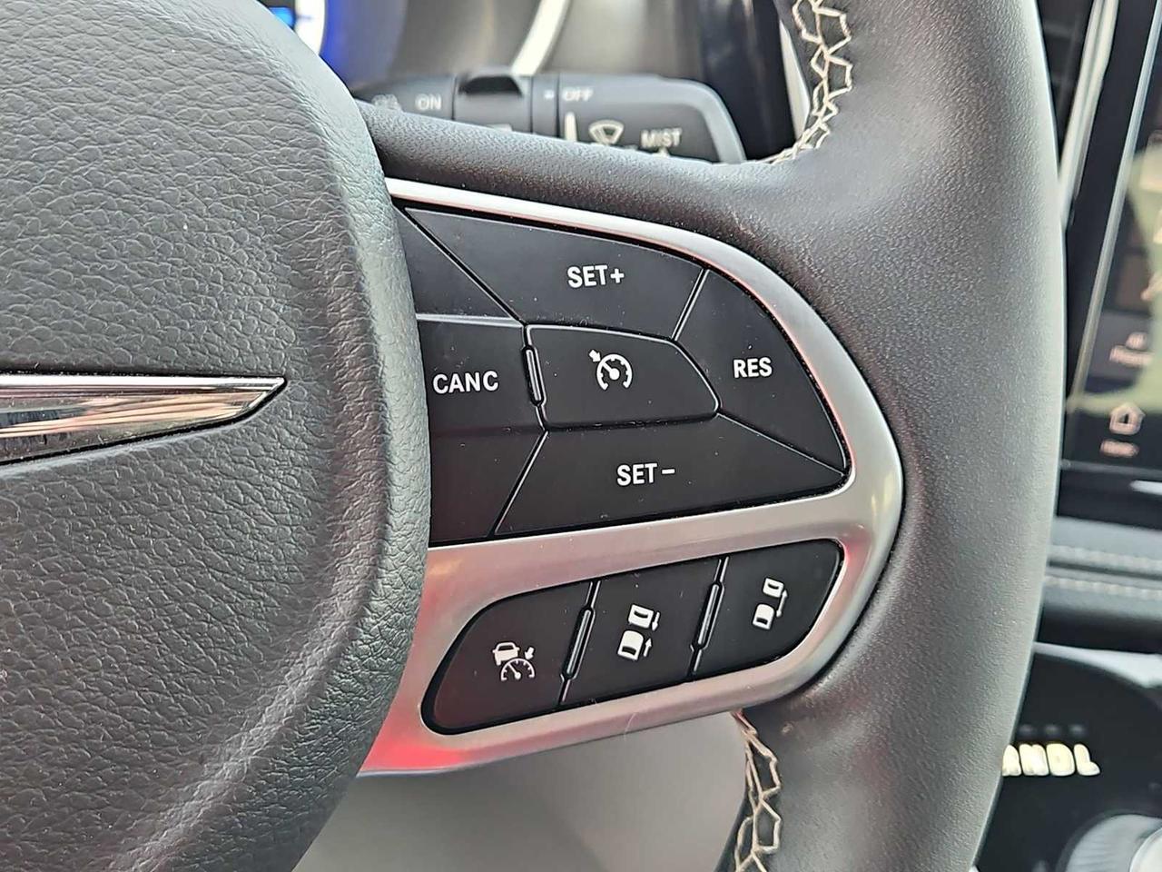 2022 Chrysler Pacifica Hybrid Touring L Irving TX