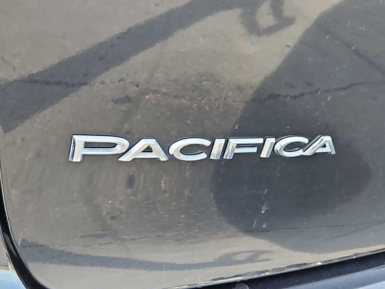 2022 Chrysler Pacifica Hybrid Touring L Irving TX