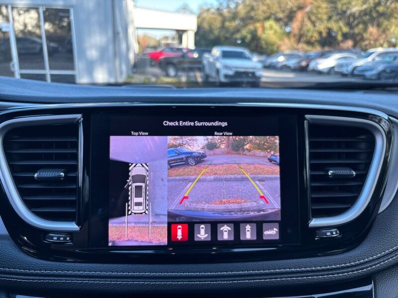 2022 Chrysler Pacifica Hybrid Touring L Seffner FL