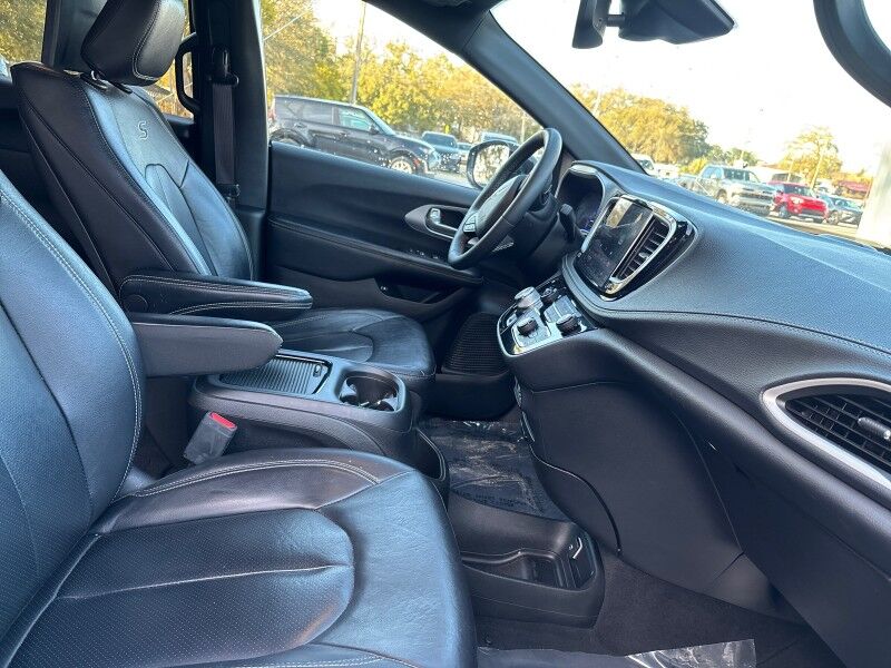 2022 Chrysler Pacifica Hybrid Touring L Seffner FL