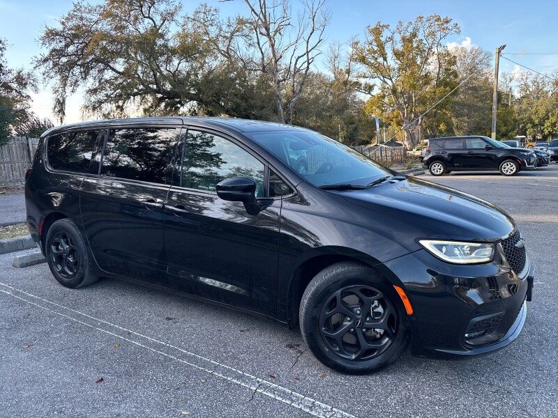 2022 Chrysler Pacifica Hybrid Touring L Seffner FL