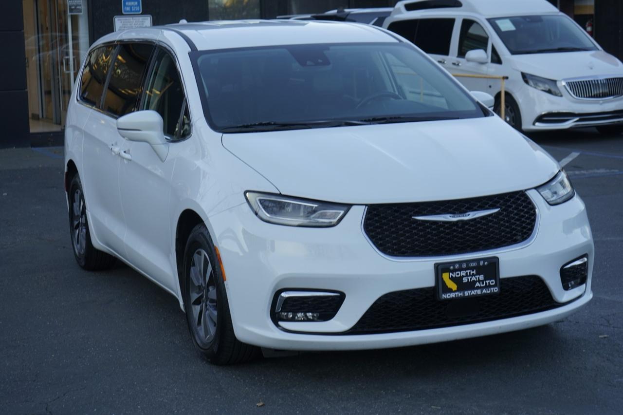 2022 Chrysler Pacifica Hybrid Touring L Walnut Creek CA