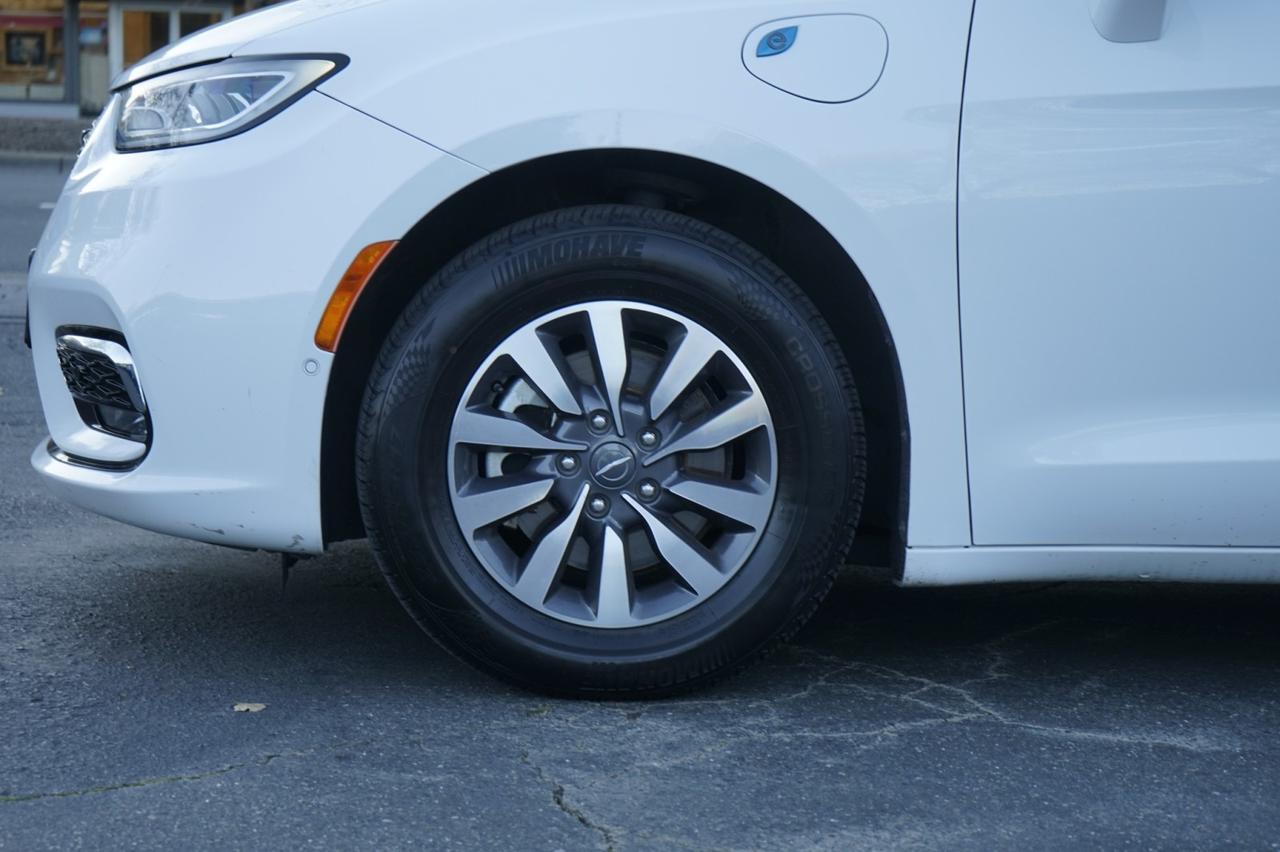 2022 Chrysler Pacifica Hybrid Touring L Walnut Creek CA